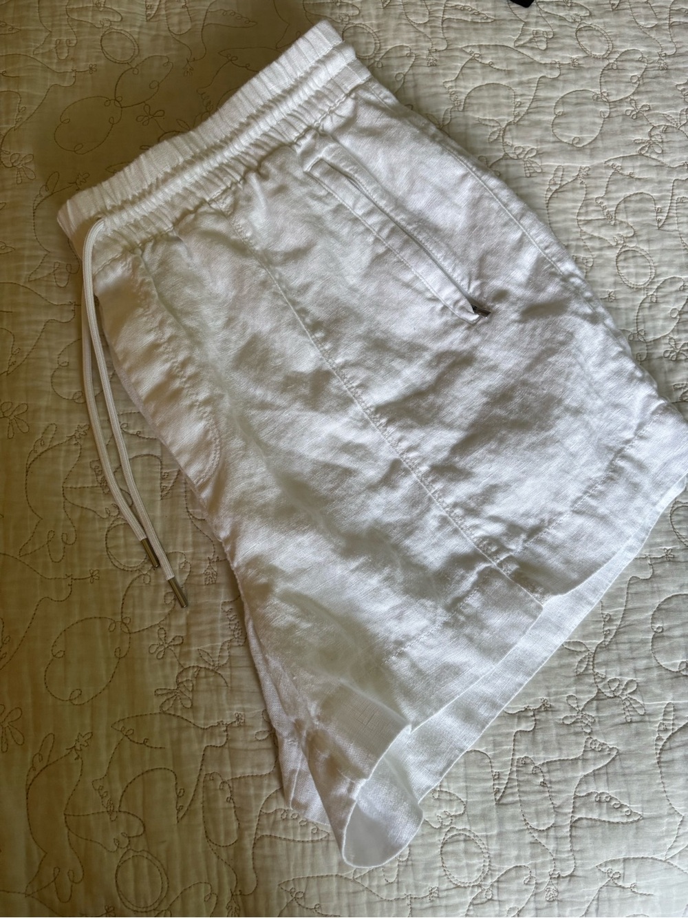 Athleta Retreat Linen Shorts, size XL